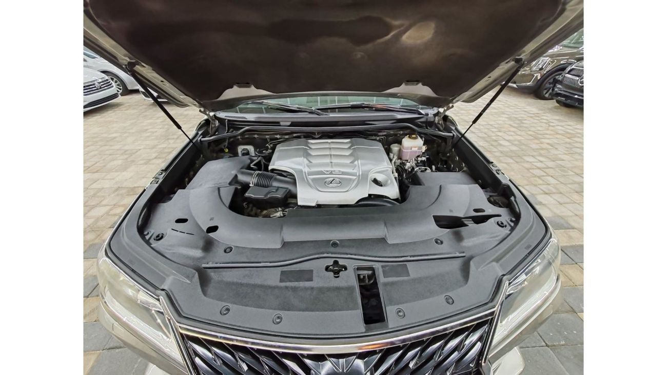 لكزس LX 570 سبورت Warranty one year