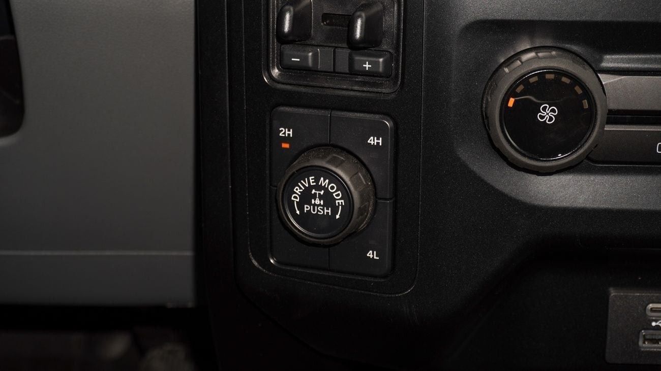 Ford F 150 FORD F150 2023 XL  5.0L