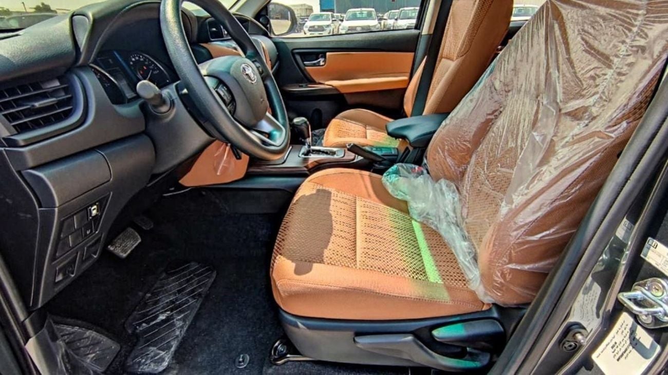 تويوتا فورتونر EXR FORTUNER 2.7L AT 4WD 7SETER
