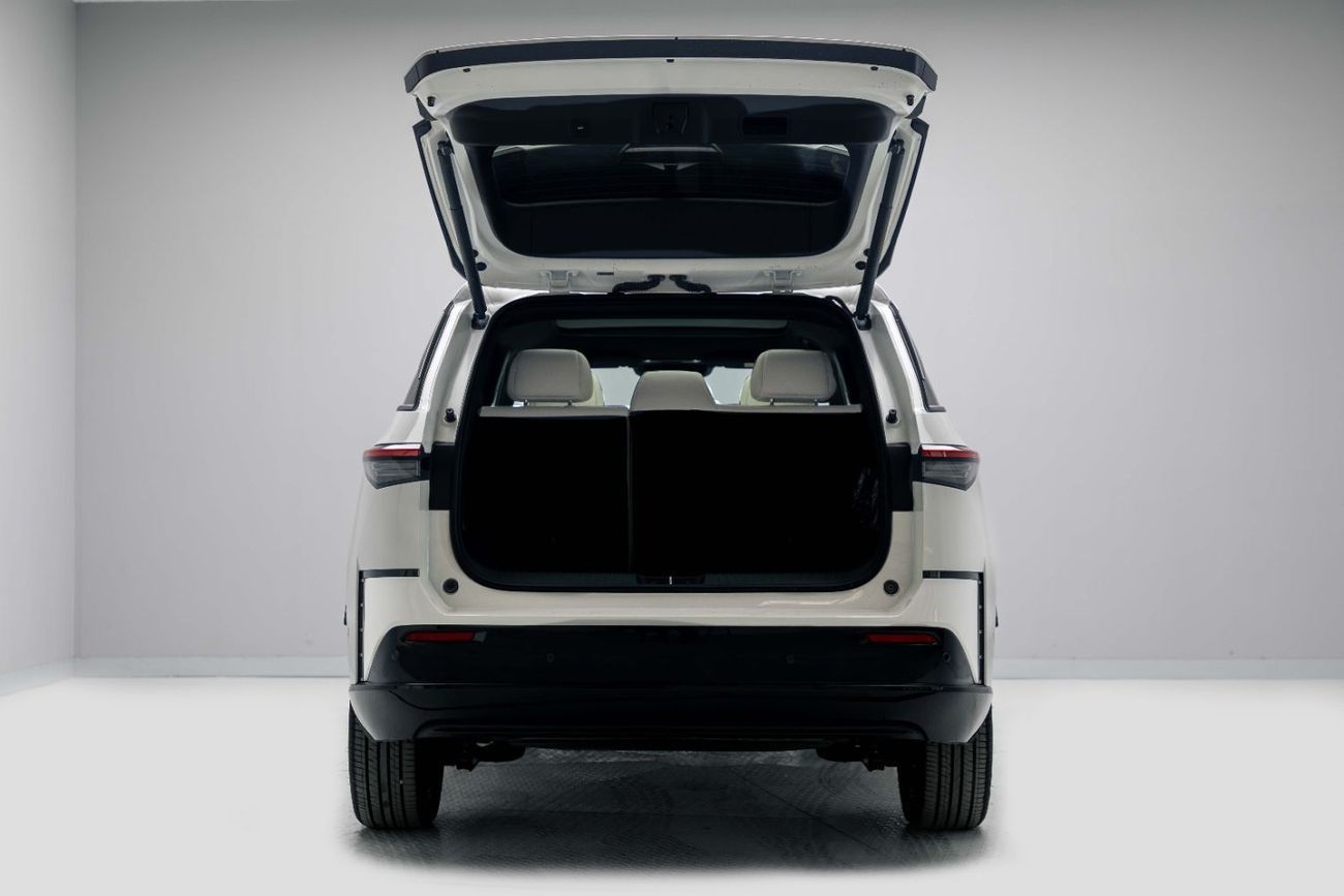 Toyota BZ3X PRO+ - WHITE inside BEIGE | Export Only