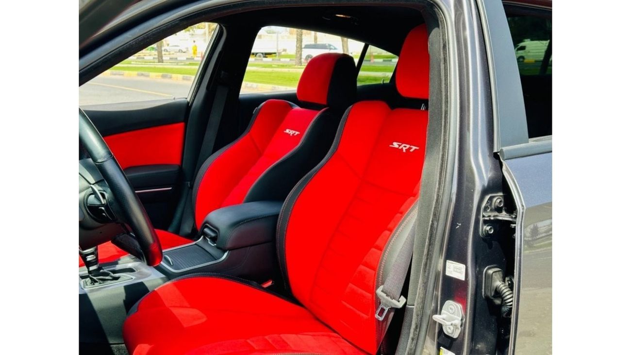 Dodge Charger R/T Scatpack DODGE CHARGER SRT8 MODEL 2018 VERY CLEAN CAR