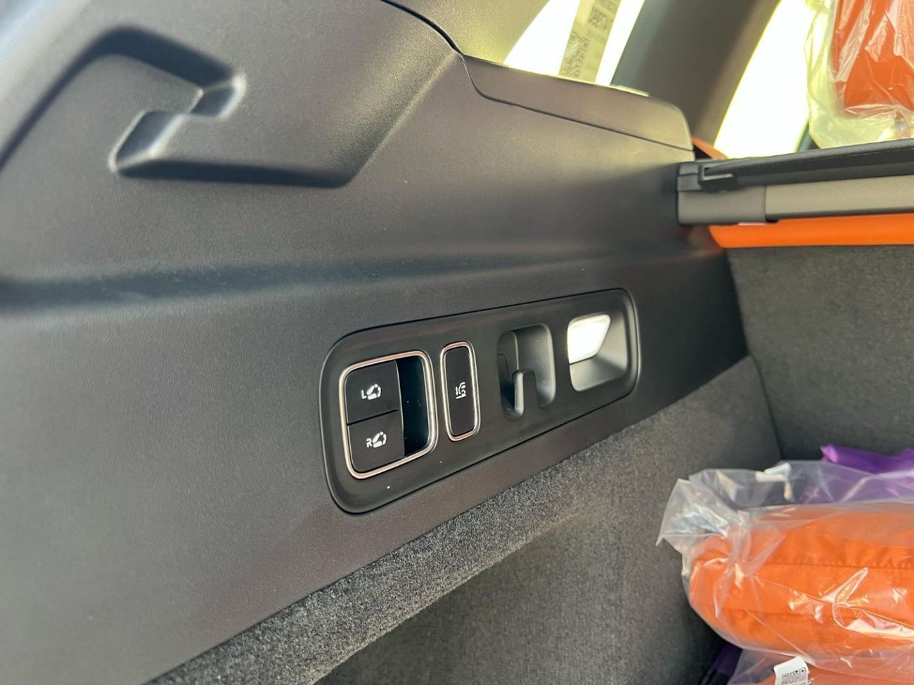 لي اوتو L7 LI AUTO L7 ULTRA MODEL 2024