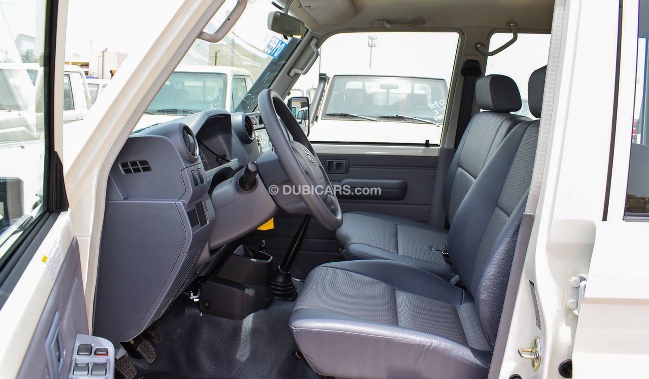 Toyota Land Cruiser 70 4.2 L