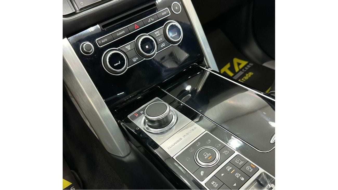 لاند روفر رينج روفر 2016 Range Rover Vogue SE Supercharged V8, Full Service History, Full Options, Low Kms, GCC
