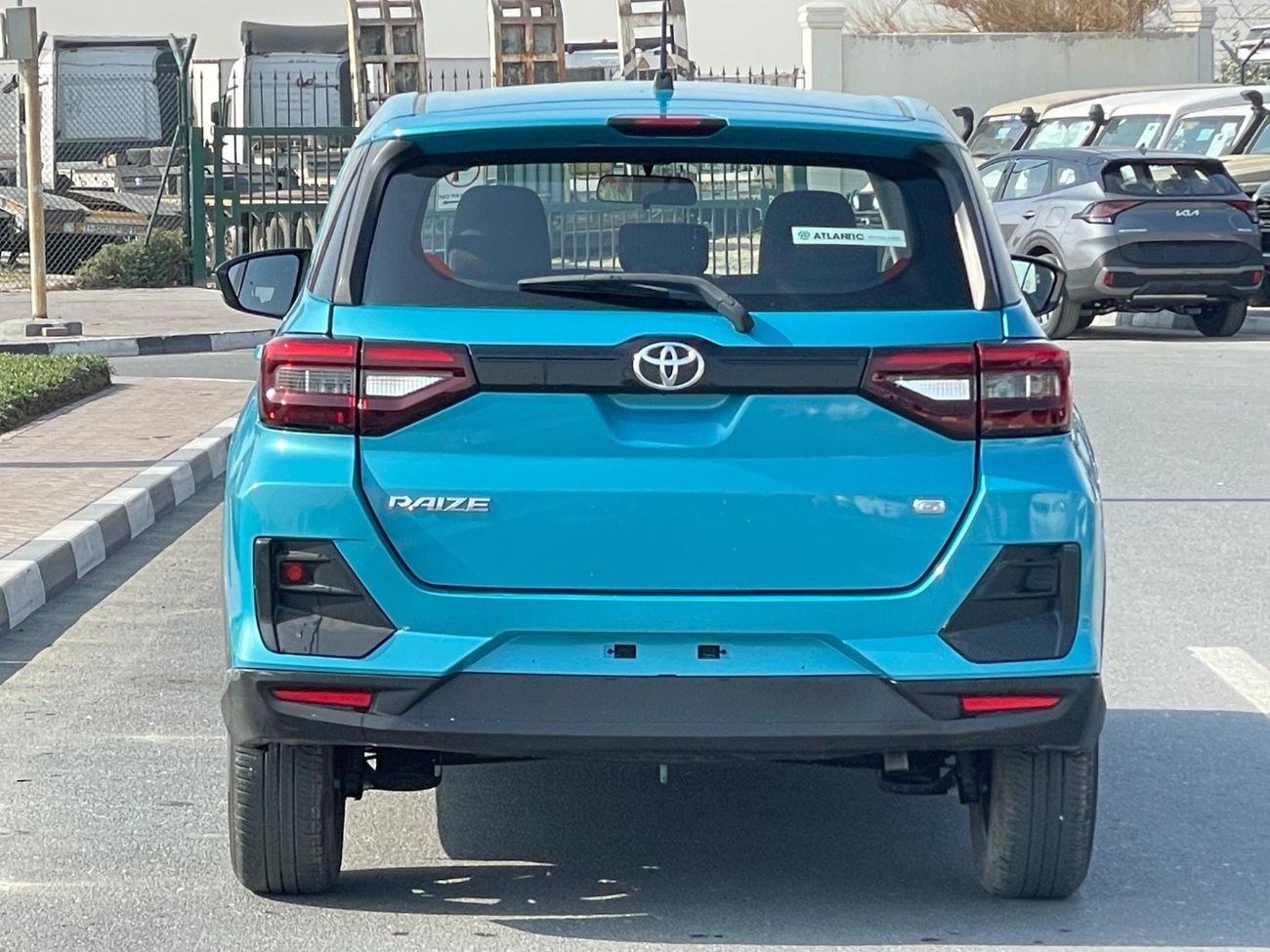 Toyota Raize E