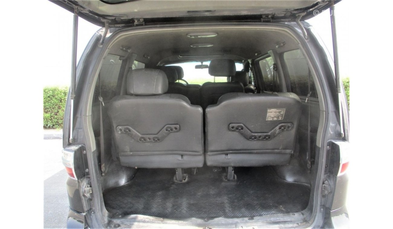 Hyundai H1 Starex HYUNDAI H1 STAREX MODEL 2006 FULL OPTIONS DIESEL 9 PASSENGER