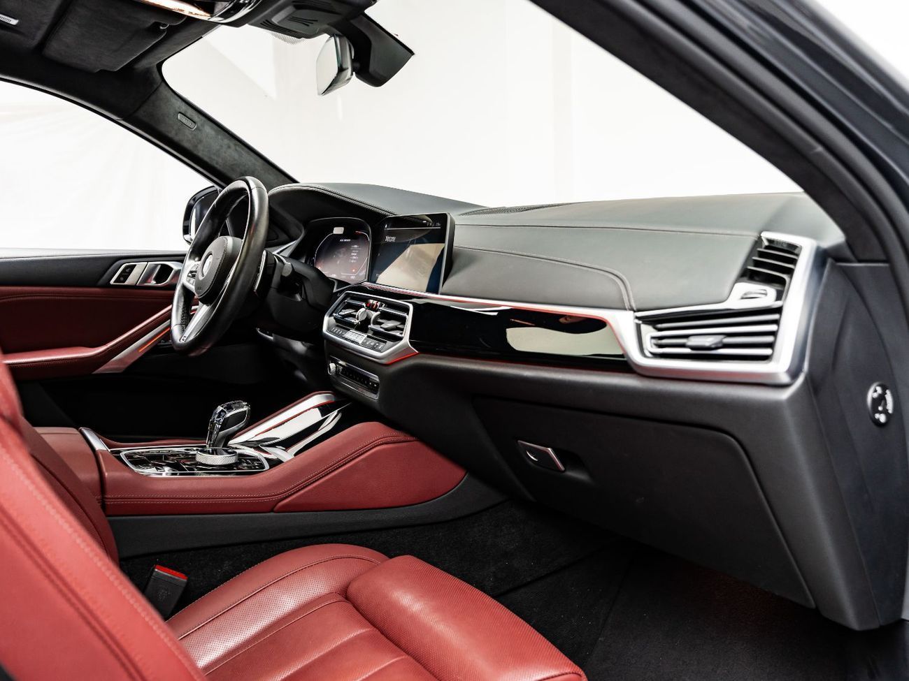 BMW X6 M50i 4.4L The BEST Ramadan Offer in the UAE - Limited Time Only, February 2027 BMW Warranty + Servic