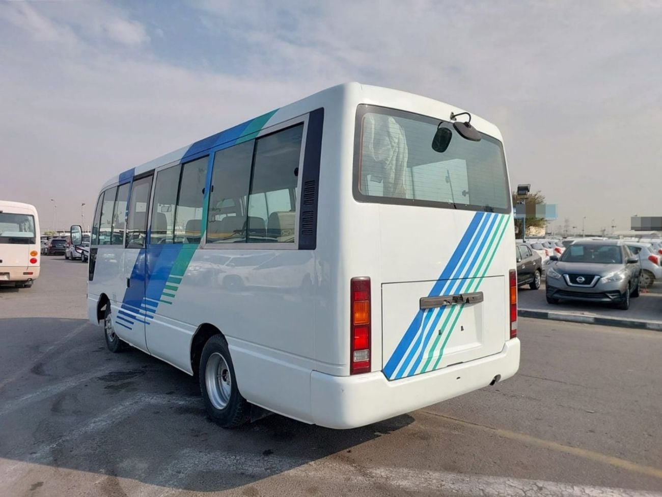 نيسان سيفيليان NISSAN CIVILIAN BUS RHD 1999 MODEL 4.1 L DIESEL MANUAL(PM700010)