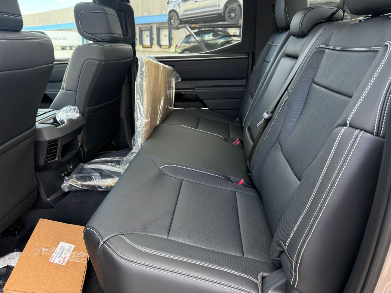 Toyota Tundra LIMITED TRD OFF-ROAD i-FORCE MAX | 2026 | Coming Soon