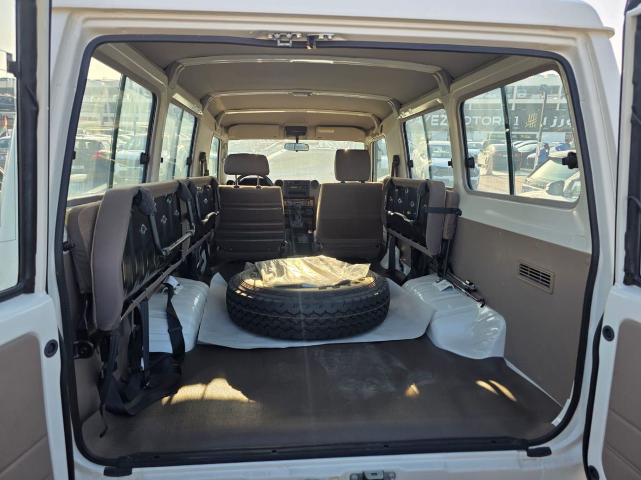 Toyota Land Cruiser DLX Diesel 2.8 liter ,Automatic gear ,Manual  Windows ,Left Hand Drive
