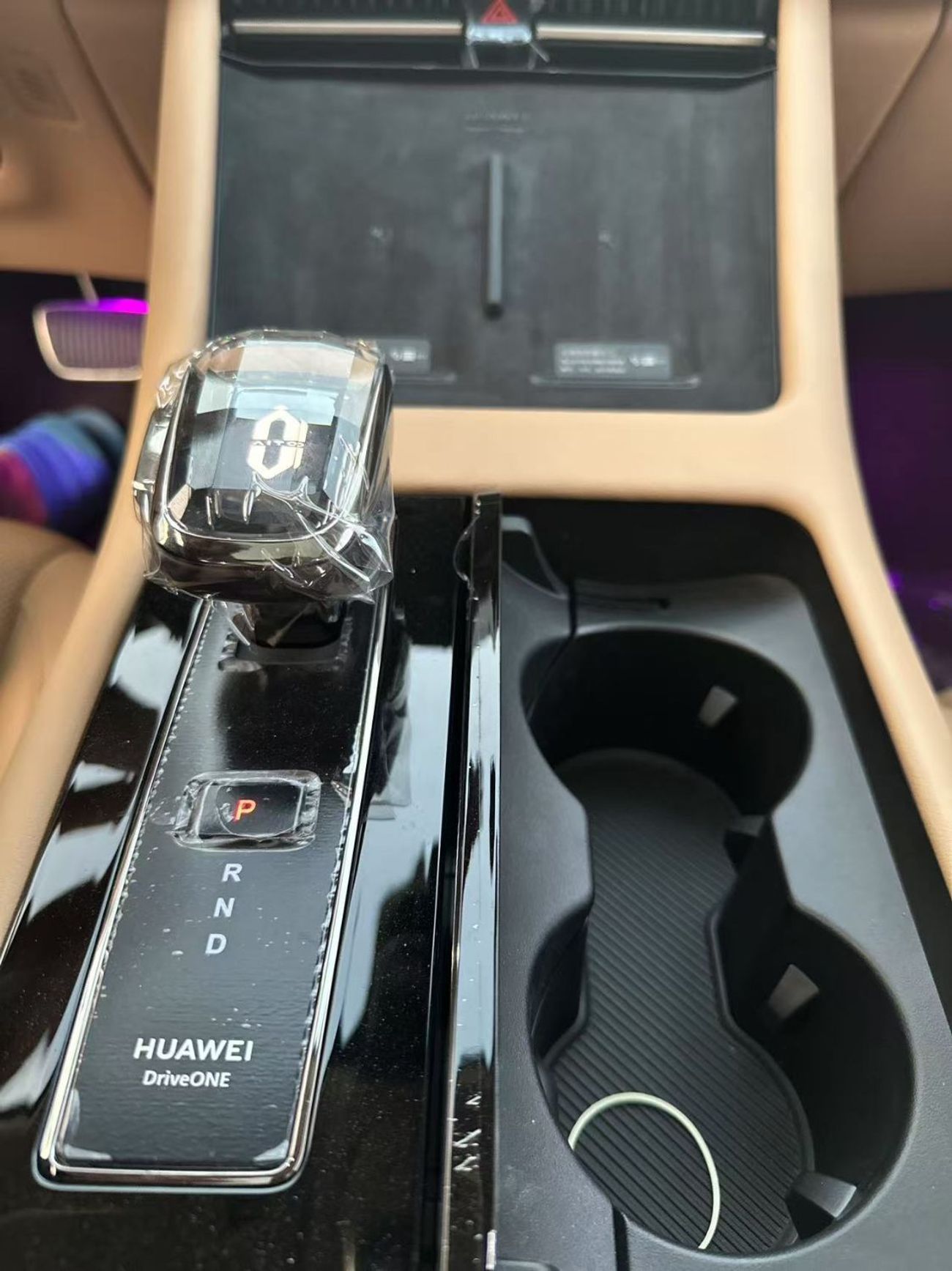 آيتو 7 AITO M7 PLUS, 4WD, Chinese version