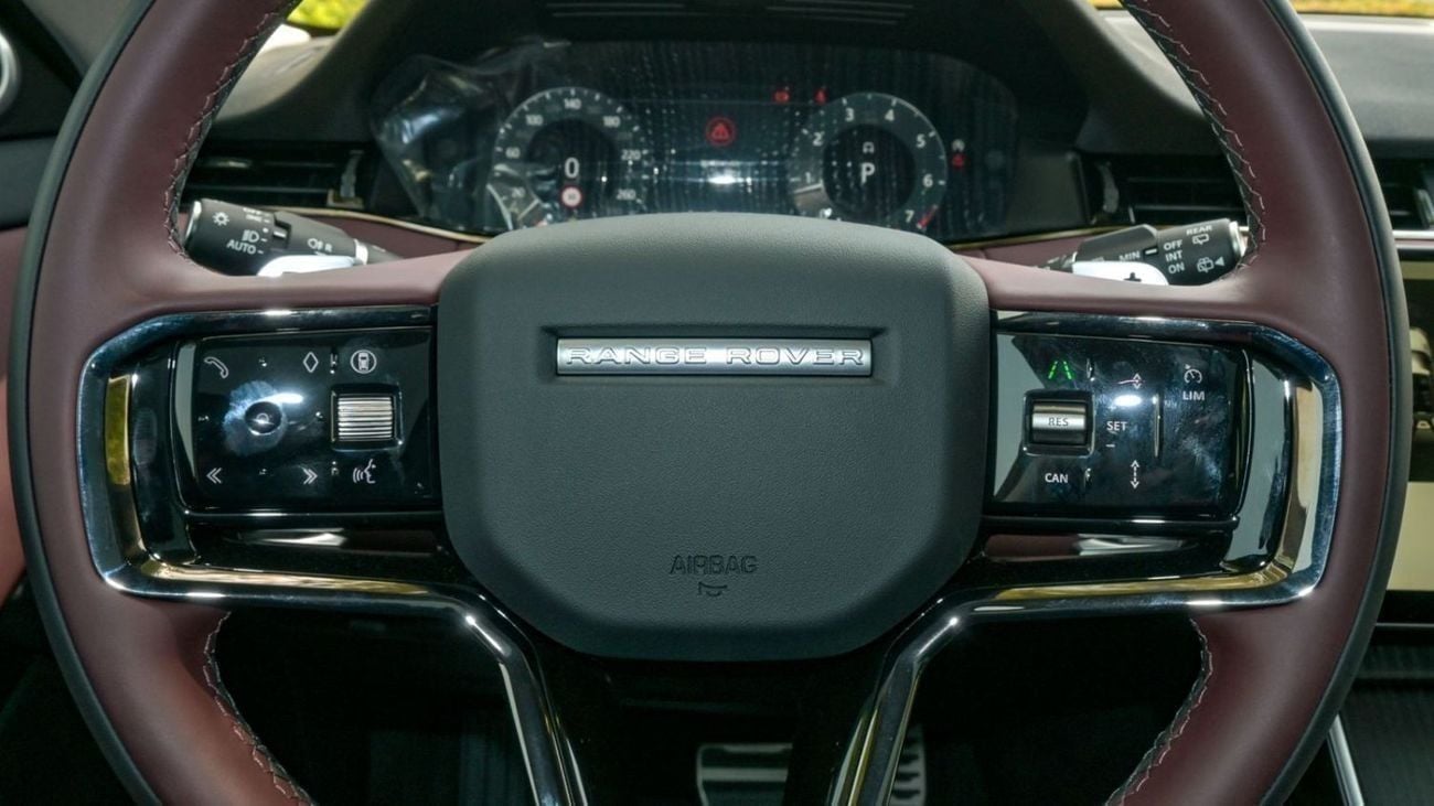 Land Rover Range Rover Evoque SE P250 DYNAMIC 2025!! FIVE YEARS WARRANTY!! THREE YEARS SERVICE CONTRACT