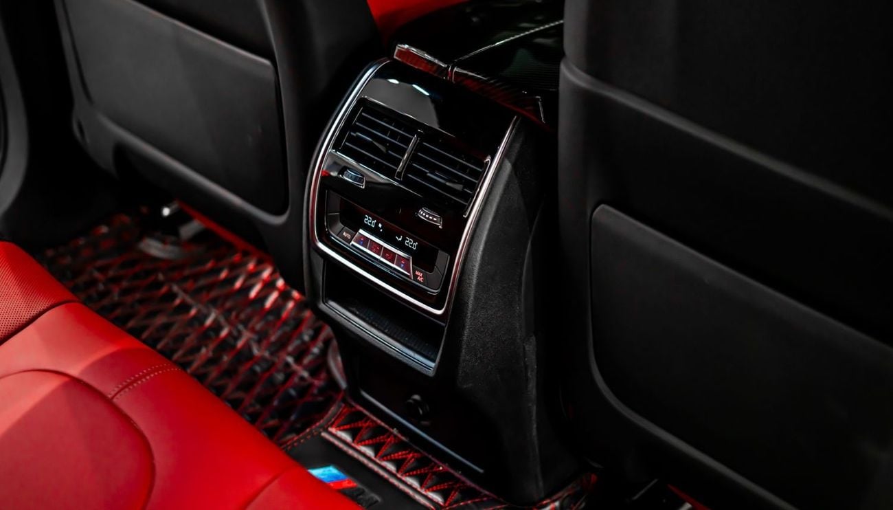 BMW X6M 2022 BMW X6M Competition, 2026 BMW Warranty, 2028 BMW Service Contract, Larte Body Kit, Low KMs, GCC