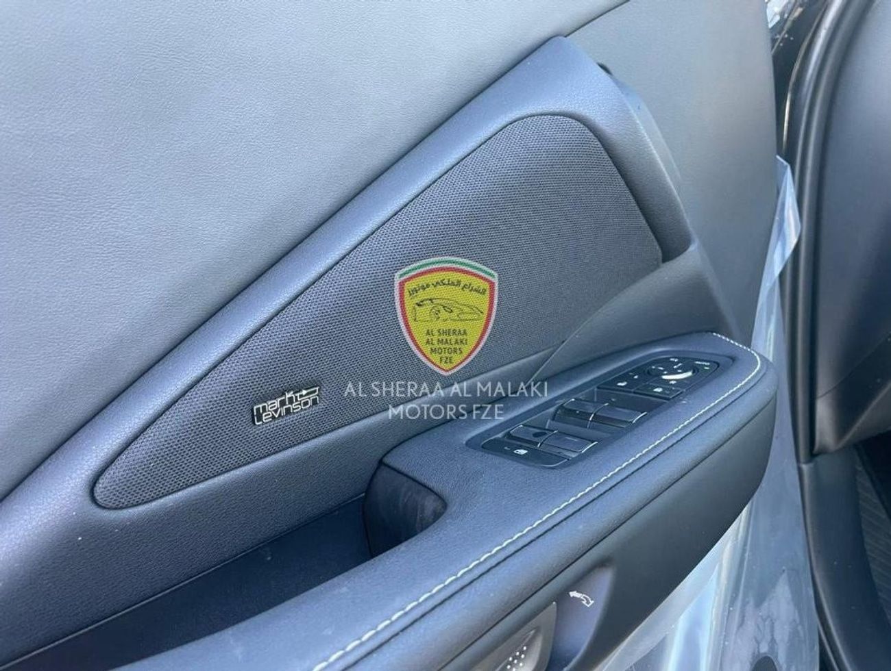 لكزس TX 350 LEXUS TX 350 2.4L EXECUTIVE