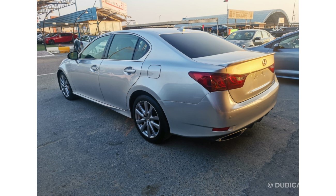 لكزس GS 350 لكزس GS 350 بلاتنيوم 2013