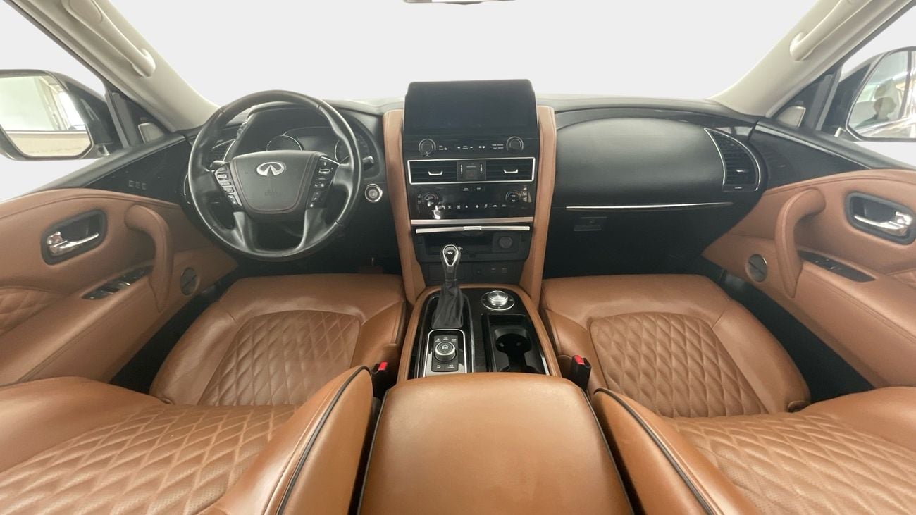 إنفينيتي QX80 5.6 SENSORY AUTO 4WD 8 SEATS | شامل الضمان | 0 ﺪﻔﻋﺓ ﺃﻮﻟﻯ