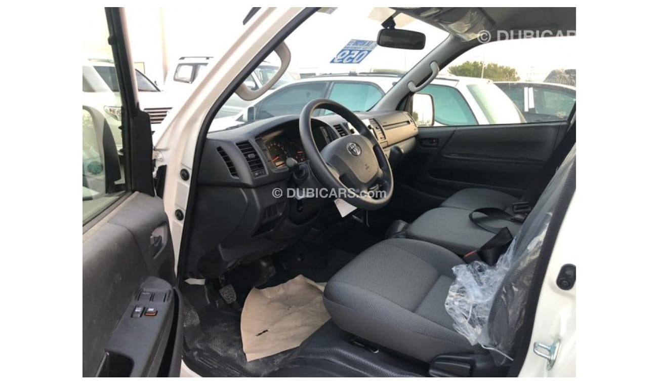 تويوتا هاياس PETROL,2.7L,V4,15 SEATS,STANDARD ROOF (CODE # THW2021)