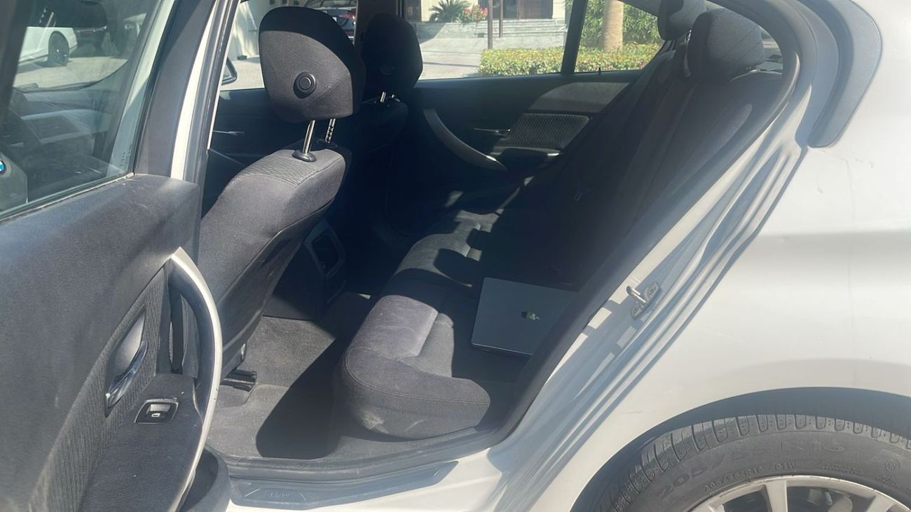 BMW 316i Excellent condition  / GCC