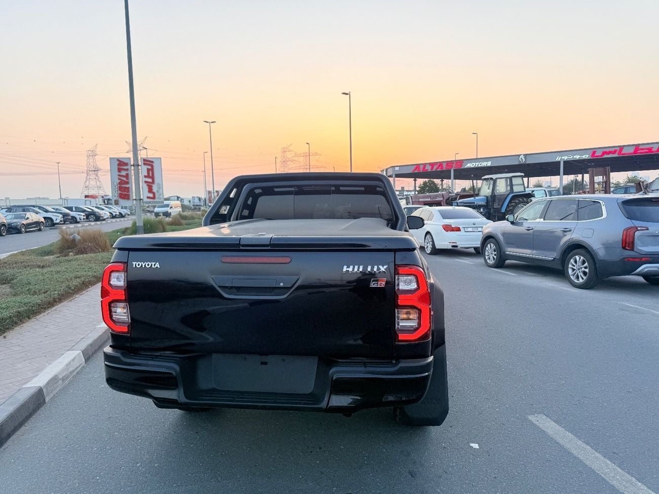 تويوتا هيلوكس GR SPORT