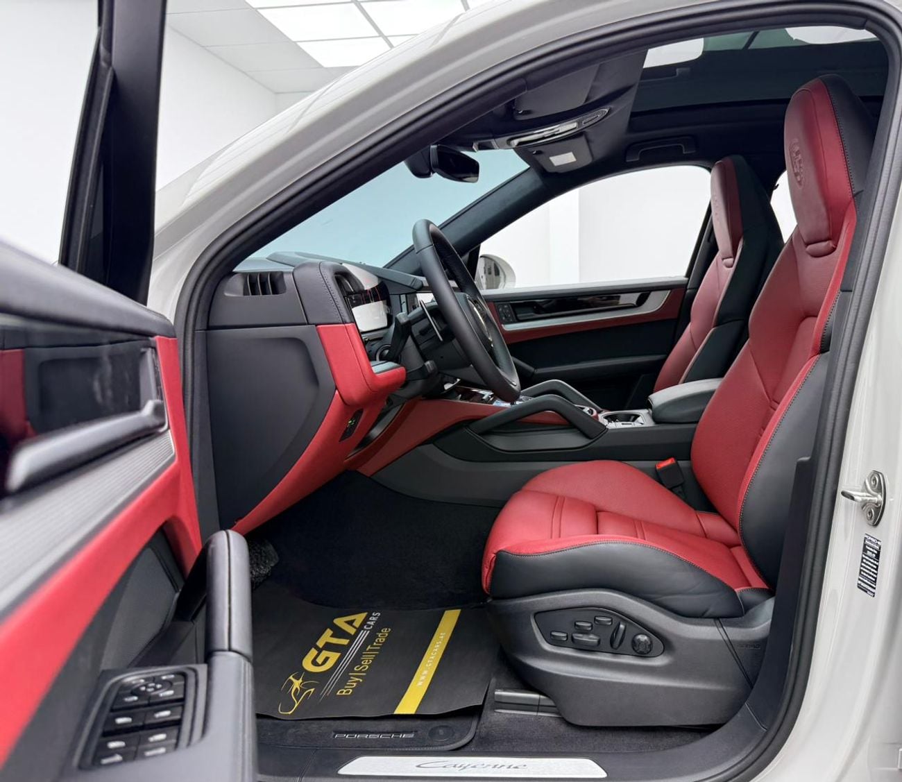 Porsche Cayenne STD 2026 Porsche Cayenne Coupe, 2030 Porsche Warranty, Full Porsche Service History, Low Km, GCC