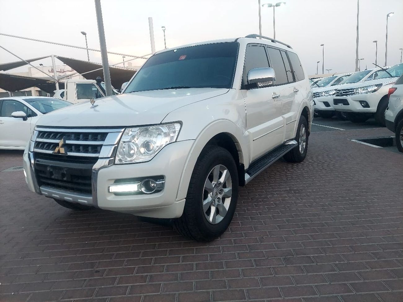 Mitsubishi Pajero 3.0L PETROL V6 AUTOMATIC TRANSMISSION