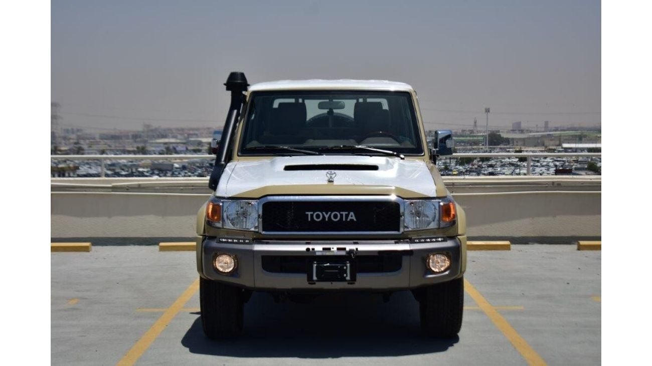 Toyota Land Cruiser Pick Up 79 Double Cab Limited