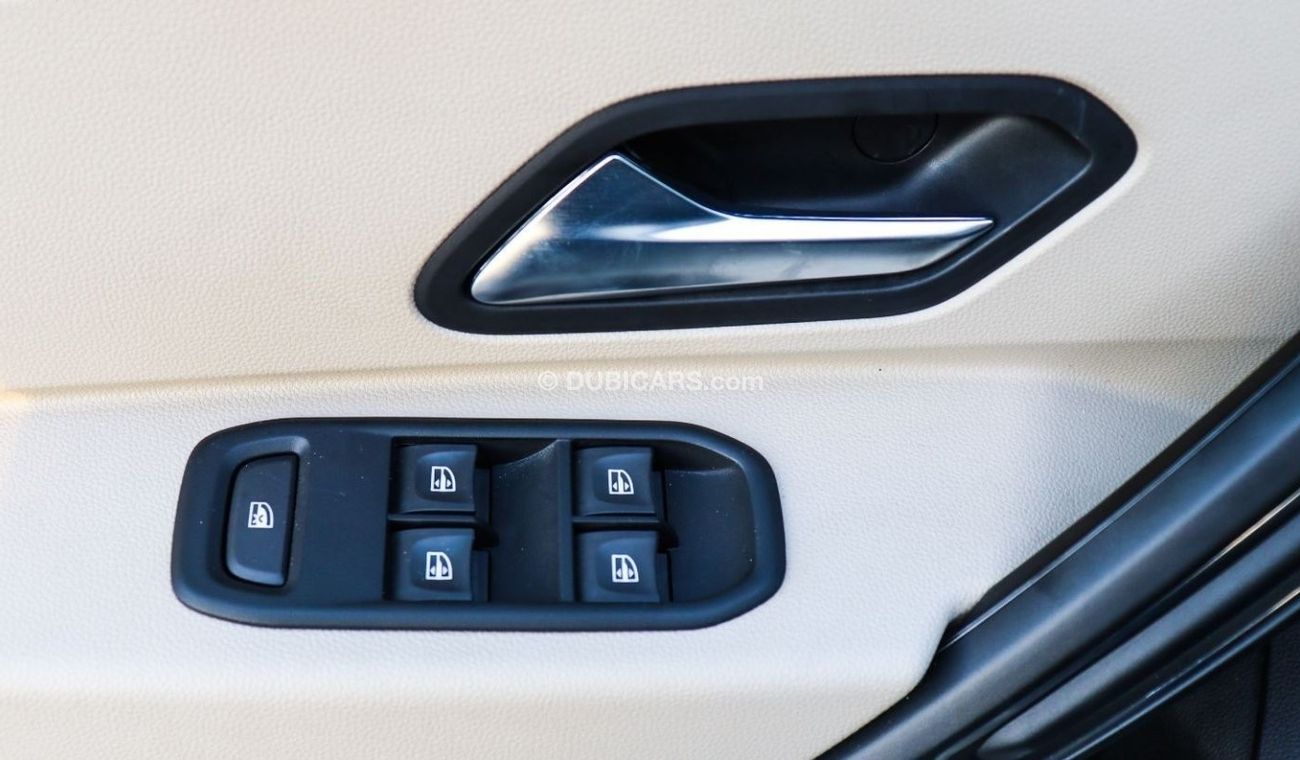 Renault Duster LIMITED STOCK AVAILABLE 2019 SE 2.0L FULL OPTION 4X4 WITH GCC SPECS