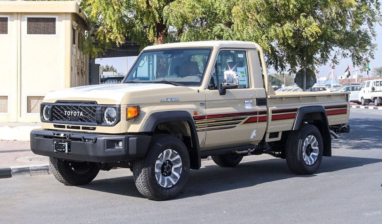 تويوتا لاند كروزر بيك آب LC79 Single Cabin | 4.0L Petrol 4WD 6-Speed Automatic | Brand New | 2025 Model | Ready for Export