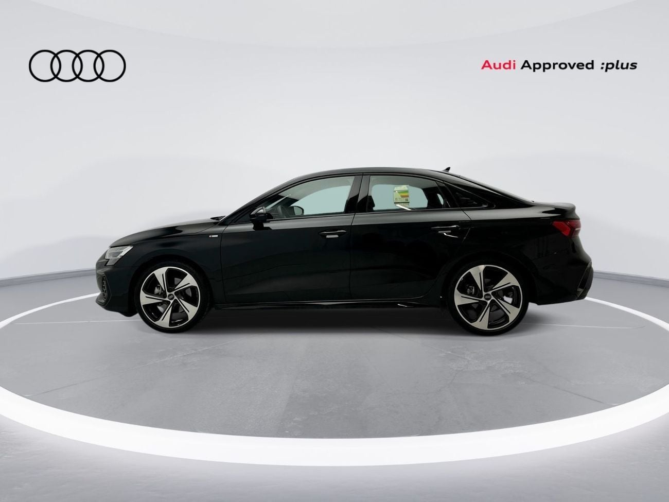 أودي A3 35 TFSI S Line 1.4L Sedan S line 35 TFSI 150hp Progress Black (Ref# 27616)