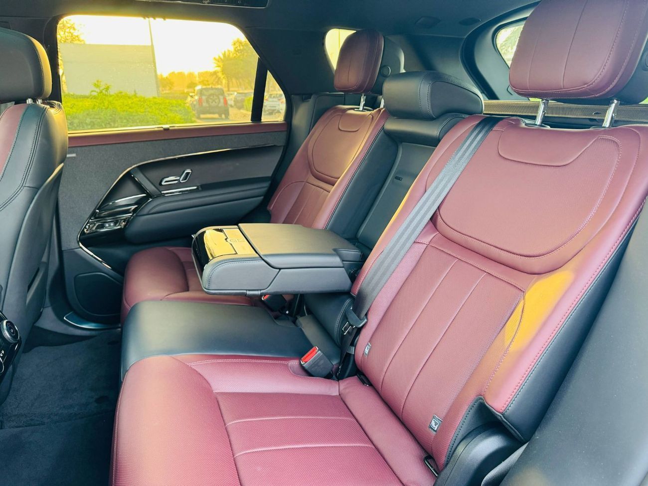 لاند روفر رينج روفر سبورت Dynamic HSE P400 3.0L GCC SPEC UNDER WARRANTY AND SERVICE CONTRACT