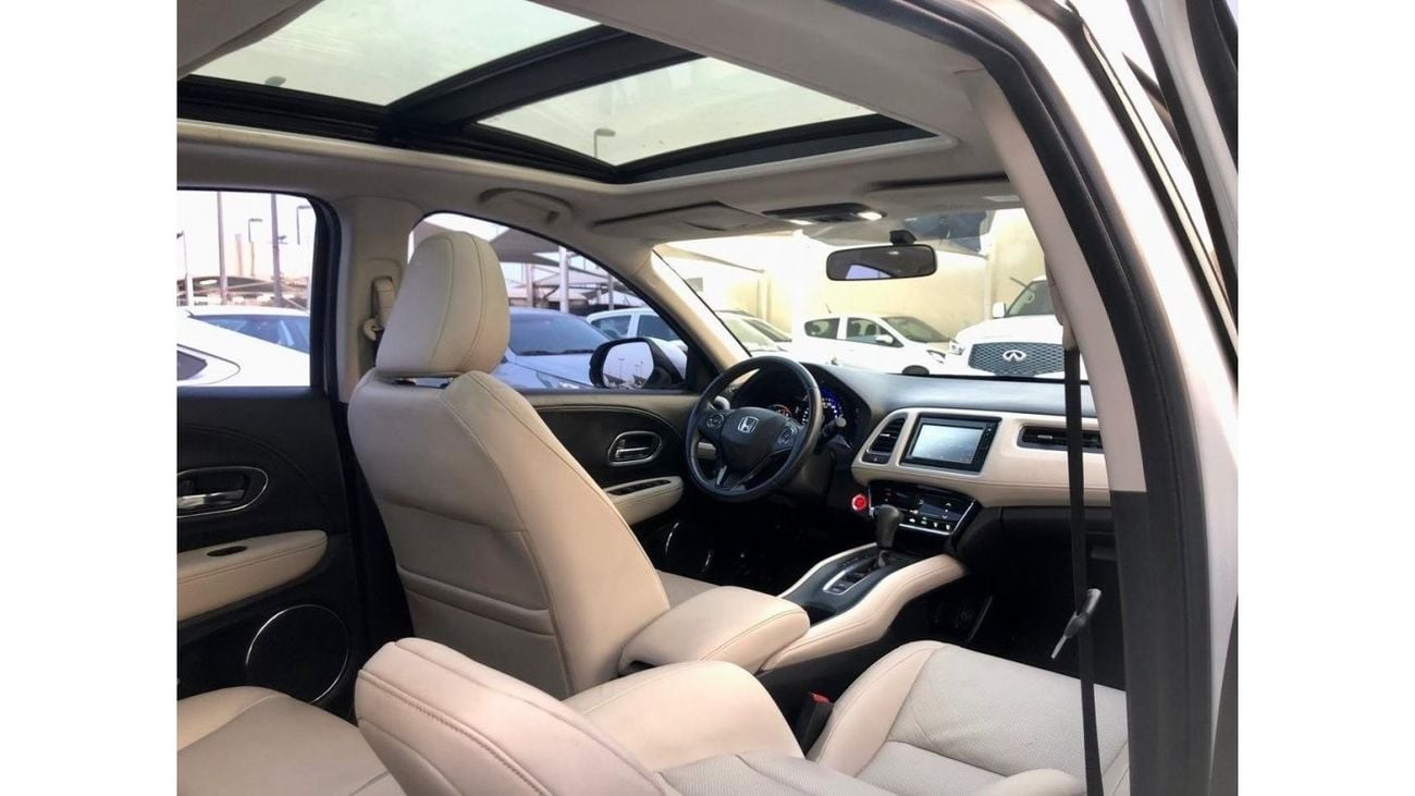 Honda HRV HONDA,HR-V 2020 FULL OPTIONS GCC,panoramic