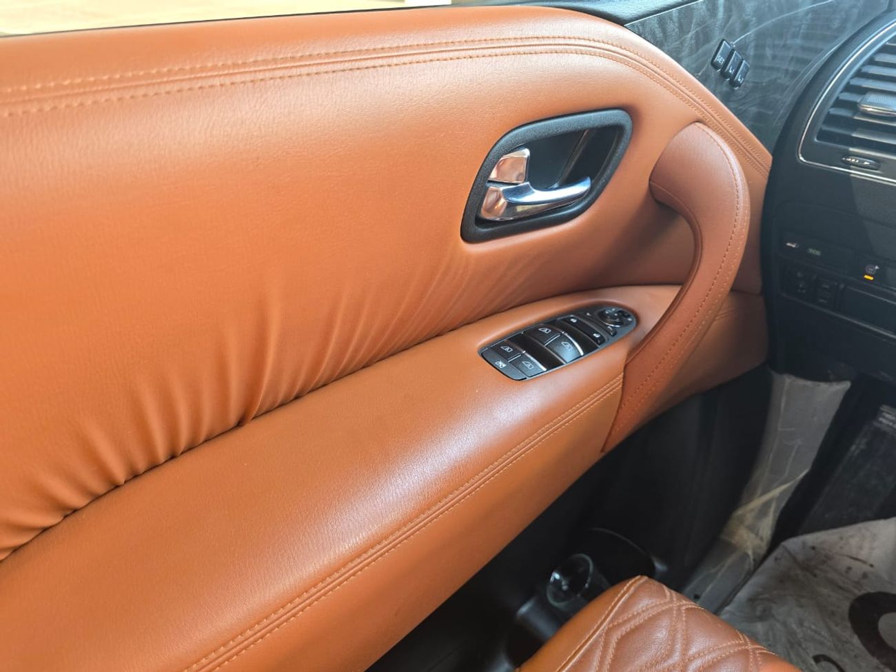 Nissan Patrol LE Platinum 5.6L