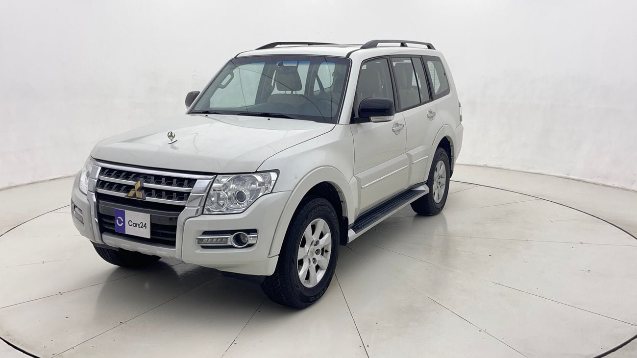 ميتسوبيشي باجيرو 2022 GLS MIDLINE | AED 1085/Month | 0 DP | 30 Day Return | Warranty | Service History