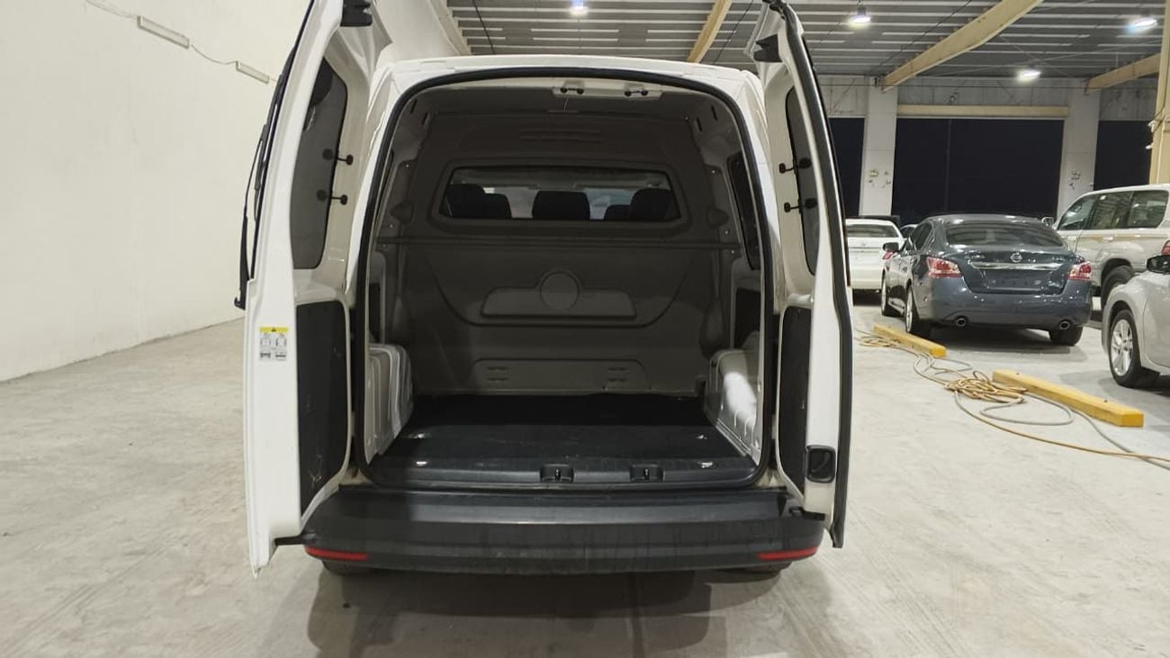 فولكس واجن كادي Non accident