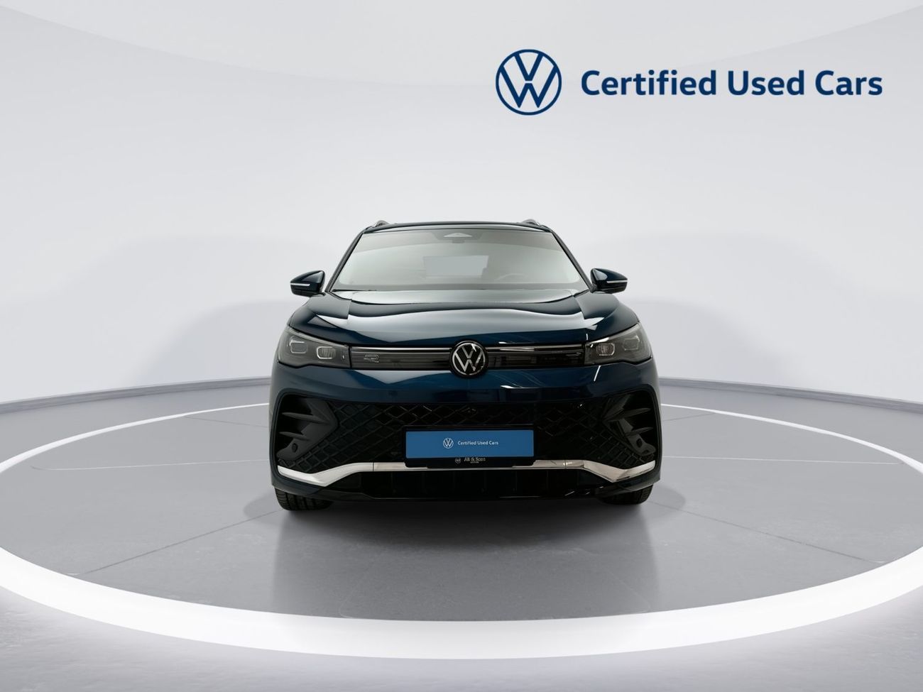 فولكس واجن تيجوان Tiguan R-Line 1.4L (Ref#78130) - 32,100 AED SAVINGS from New Car