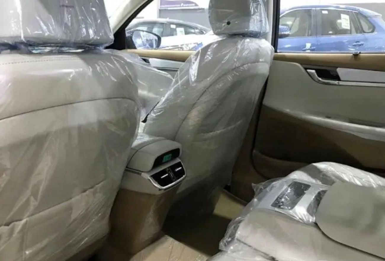 هيونداي أزيرا 3.5L PETROL, FWD, 2024