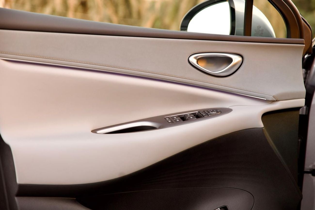 BYD Sealion 06 5 YEARS WARANTY AND 3 YEARS SERVICE