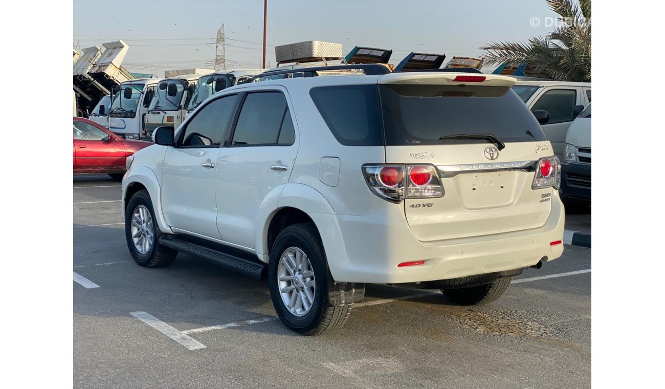 Toyota Fortuner 4X4 4.0L 2012 GCC SPECIFICATION