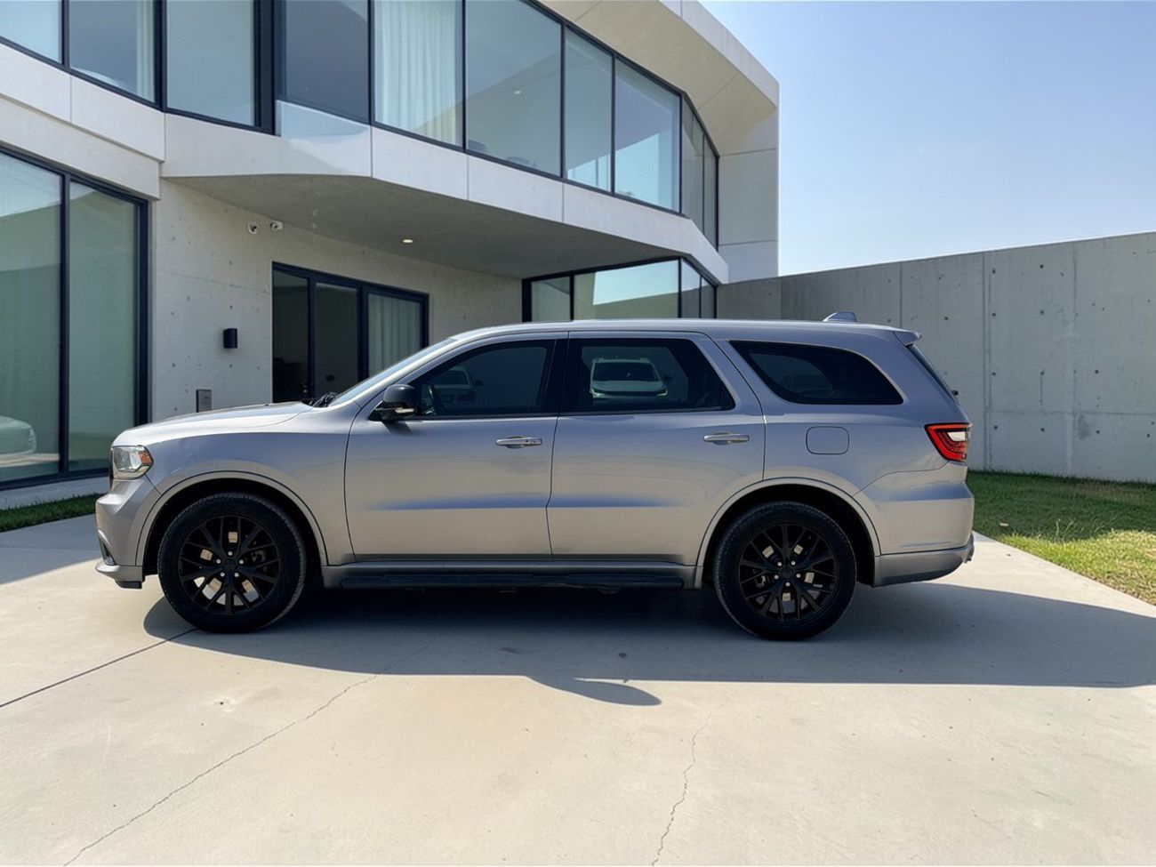 Dodge Durango Limited 3.6L (292 HP) DODGE DURANGO LIMITED | 3.6L V6 – 295 BHP | 2015 | GCC SPECS