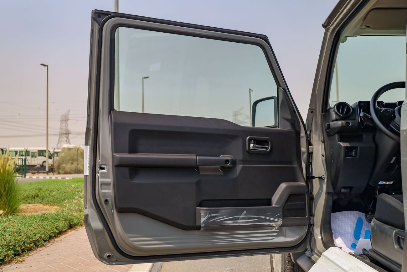 Suzuki Jimny 2025 GL V4 1.5L Petrol AT / 3 Doors / Steering Audio Control / For Export Only