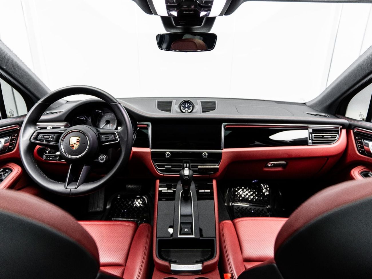 بورش ماكان 2026 Porsche Macan S, 2.9 V6, 4WD, 375bhp, 7 Speed Dual-Clutch Automatic