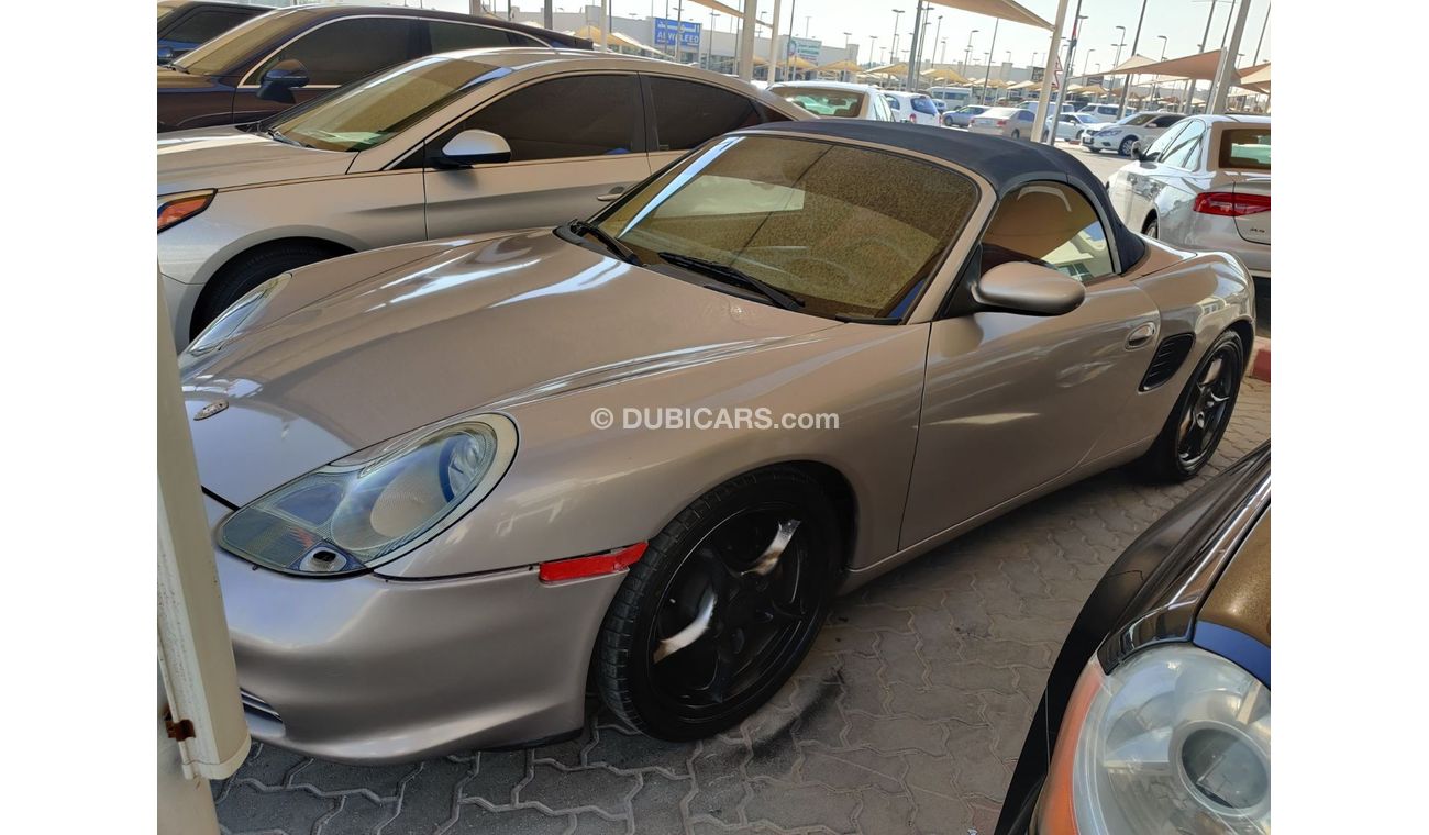 Porsche 718 Boxster Full options GCC specs automatic gear