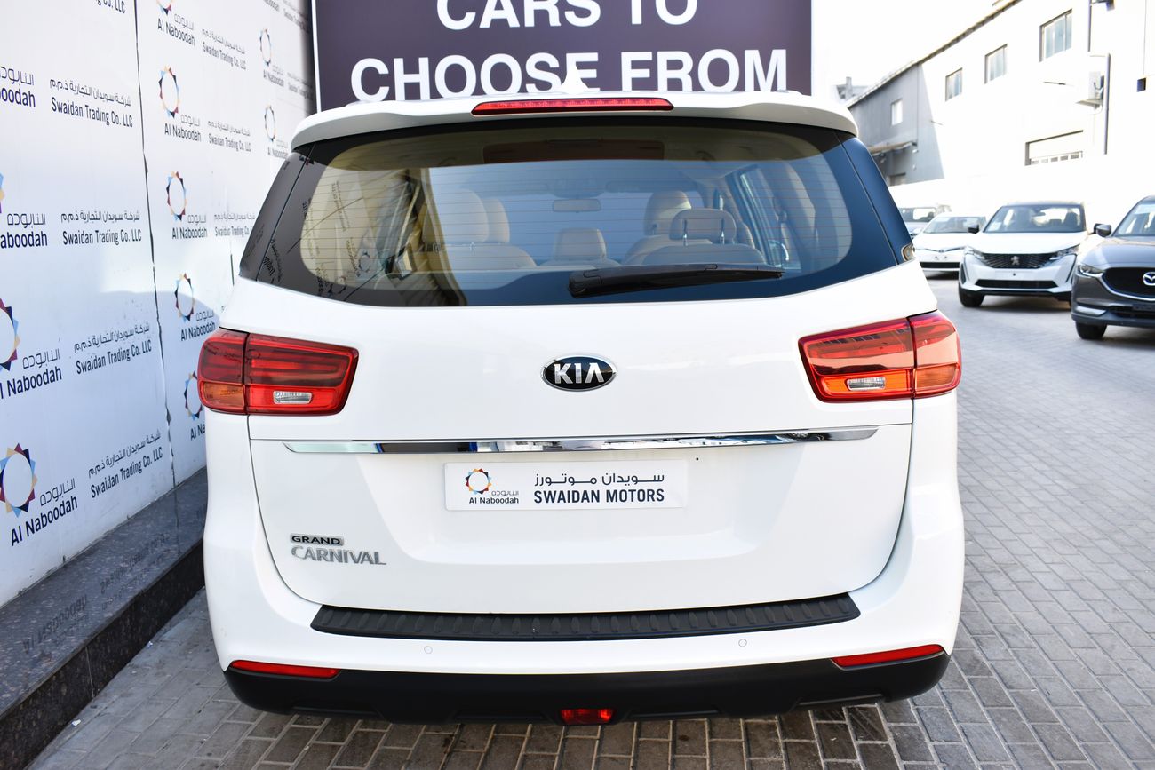 كيا كارنيفال AED 1359 PM | GRAND 3.3L LX V6 GCC DEALER WARRANTY