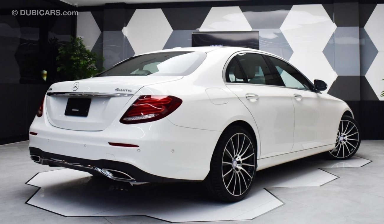 مرسيدس بنز E300 4matic