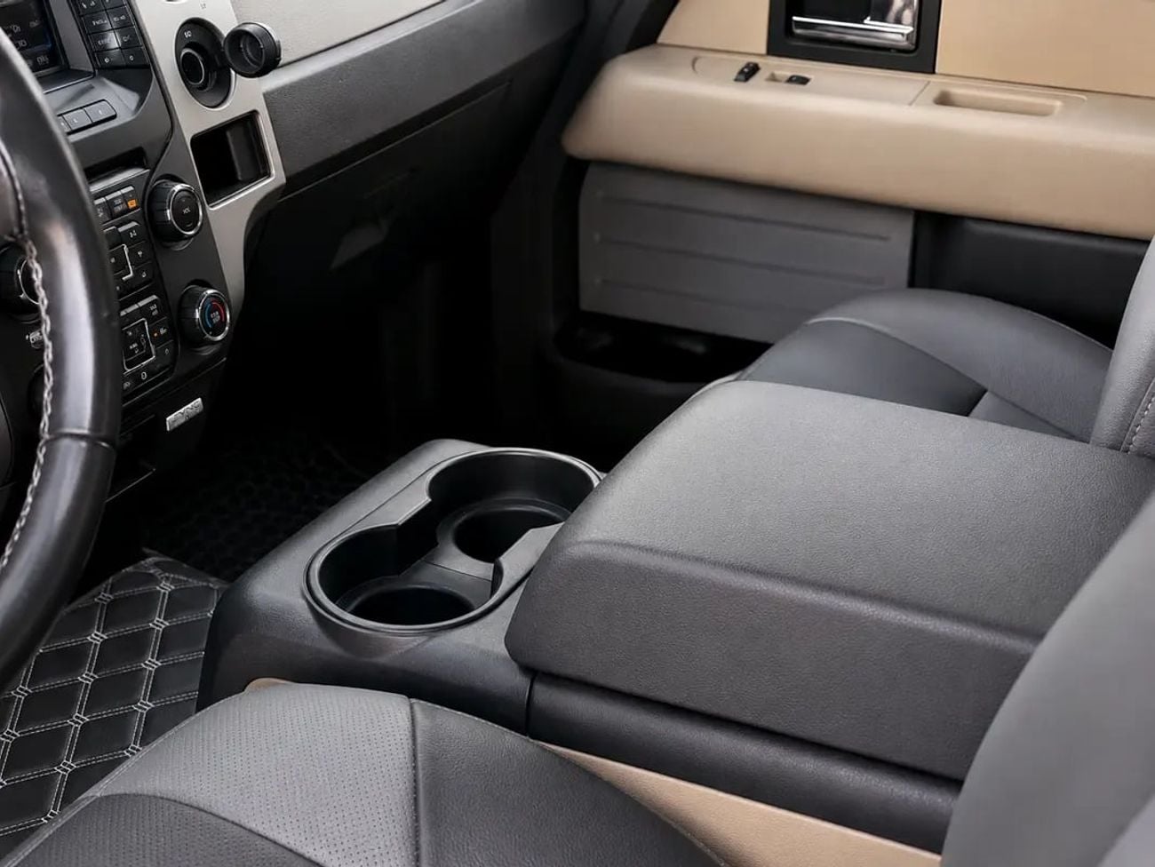 Ford F-150 XLT GCC Specs