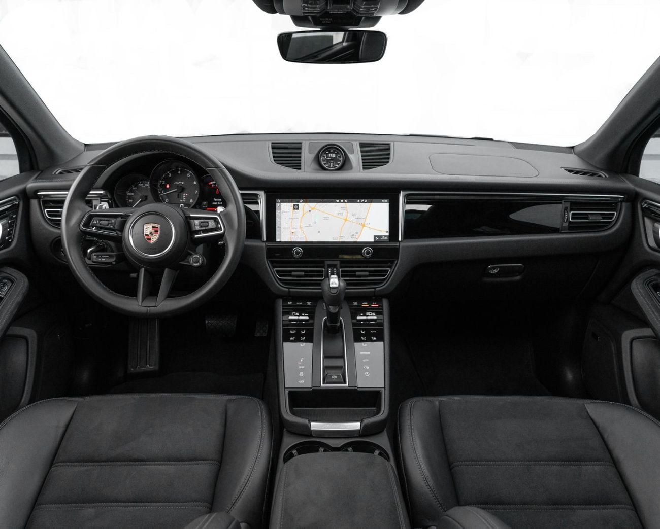 Porsche Macan GTS 2.9L (435 HP) 2023 Porsche Macan, 2027 Porsche Warranty, Sport Chrono Package, Very Low Kms, GCC