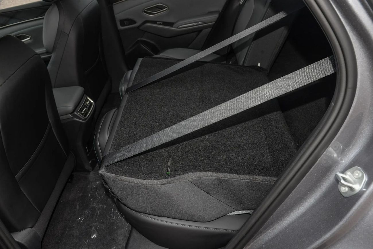 بي واي دي كين ال دي ام-اي BYD Qin L 2025 DM-i 80KM Leading Type