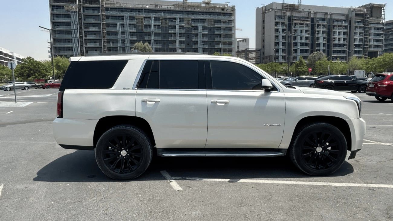 GMC Yukon SLT 4WD 7 Seater