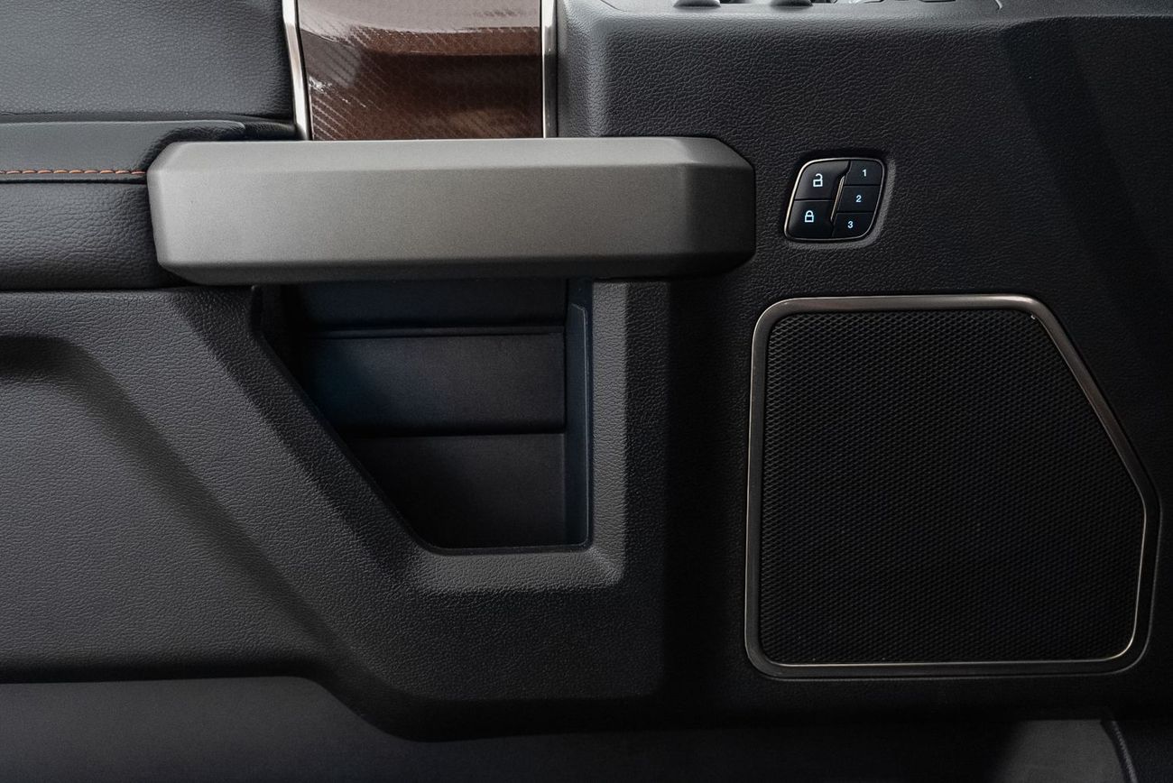 Ford F 150 SVT Raptor 3.5L