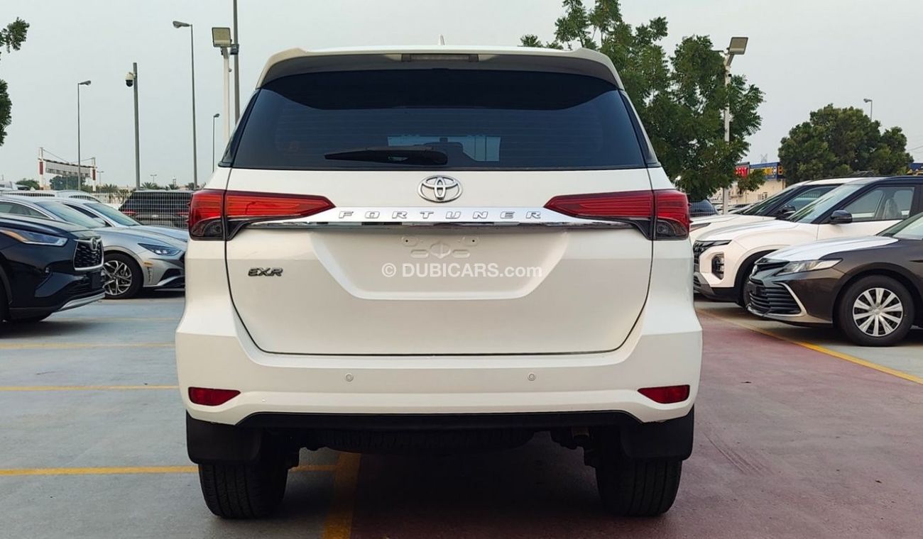 Toyota Fortuner 2017 Toyota Fortuner EXR (AN150), 5dr SUV, 2.7L 4cyl Petrol, Automatic, Four Wheel Drive